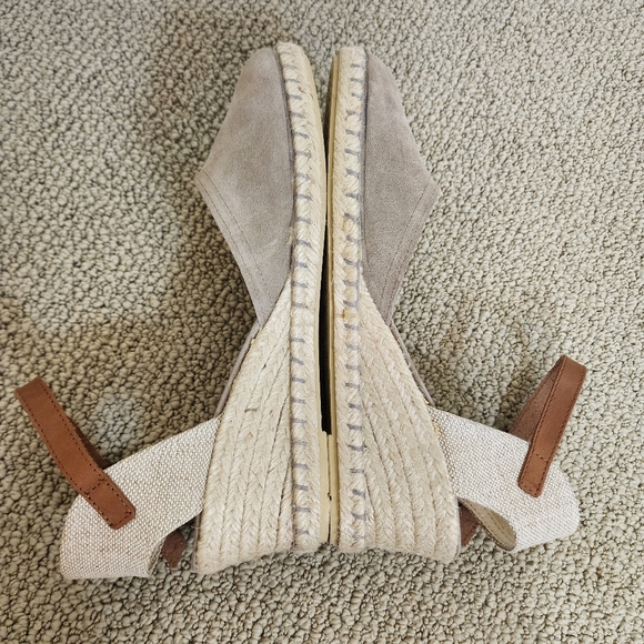 NWOT Verbenas Platform Wedge Espadrille Sandal Strap on Neutral Suede US 9.5 - Picture 4 of 12